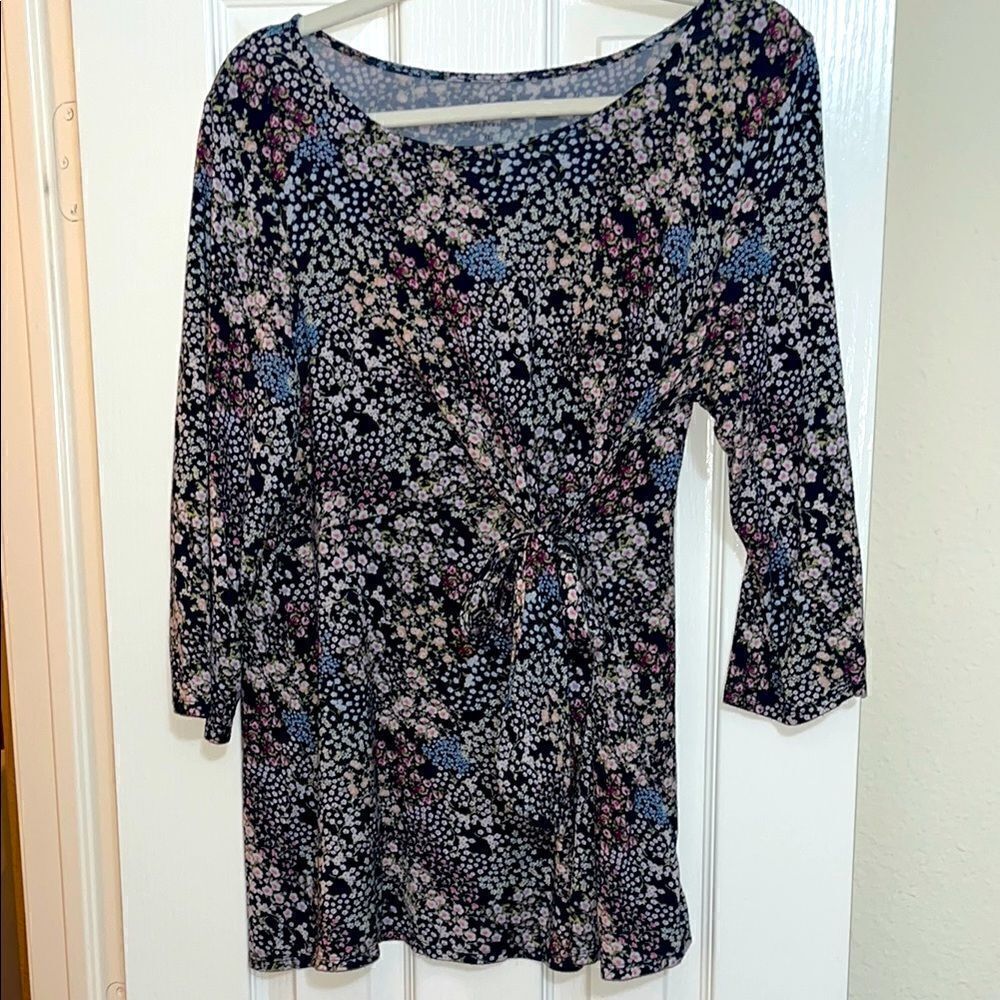Kohl’s a:glow maternity floral side tie blouse